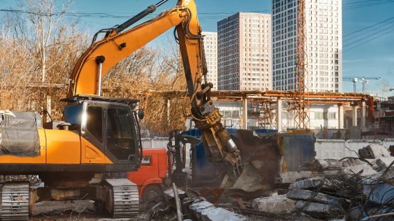 Kontraktor Handal Selalu Gunakan Jasa Pembersihan Terpercaya