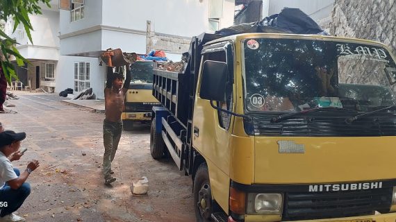 Jasa Urugan Puing Cilandak